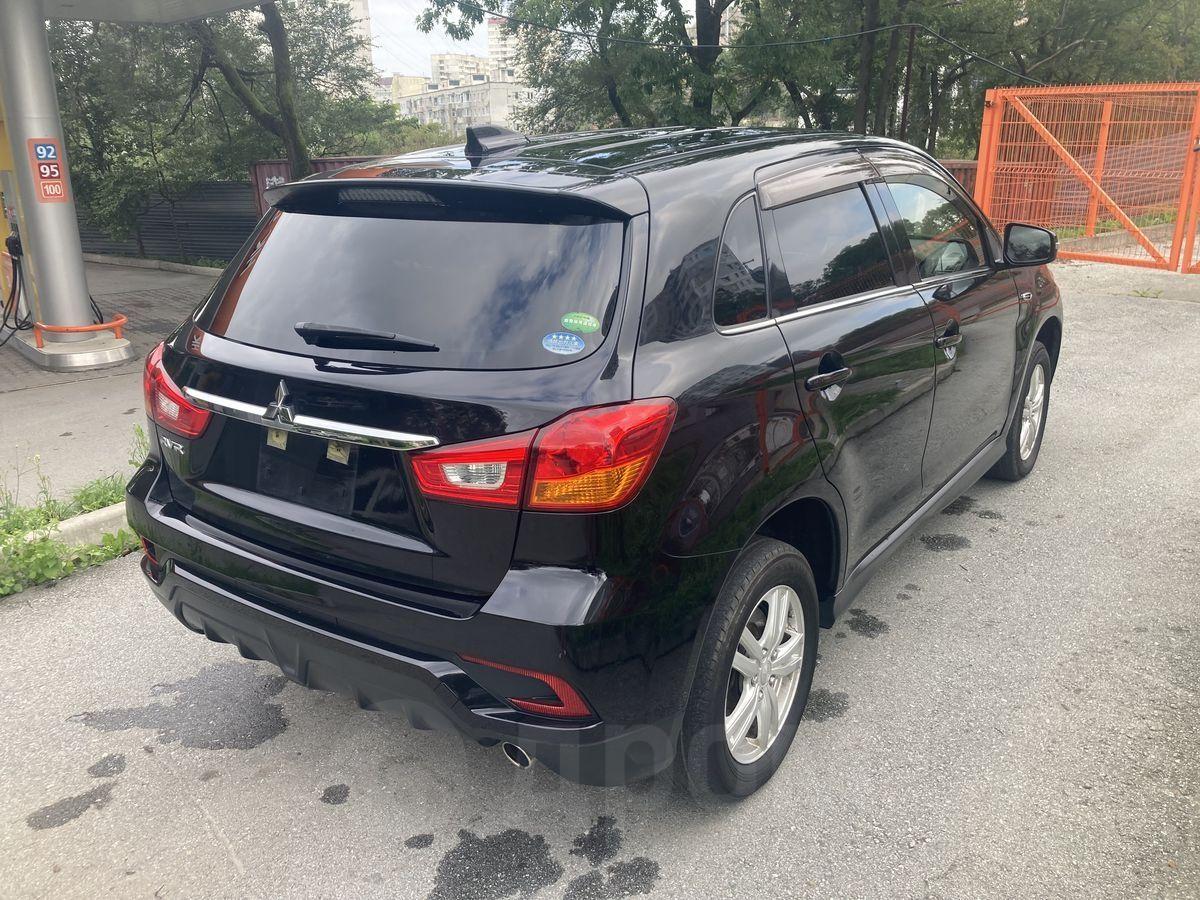 Mitsubishi RVR