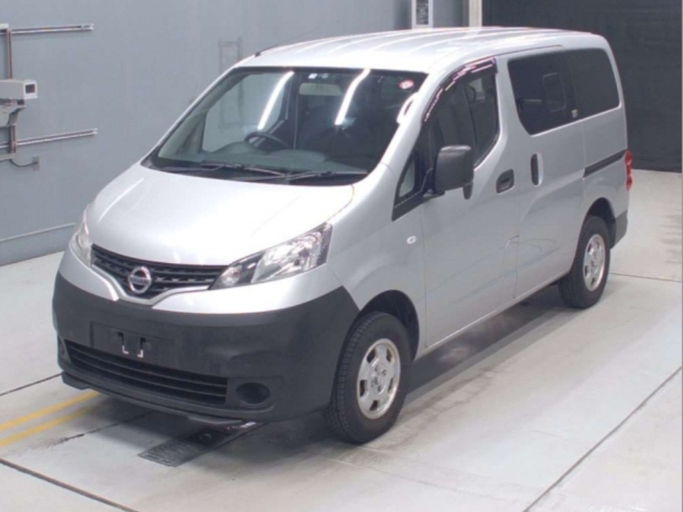 NV200