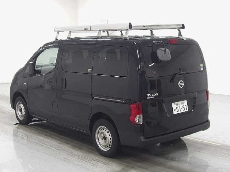 NV200